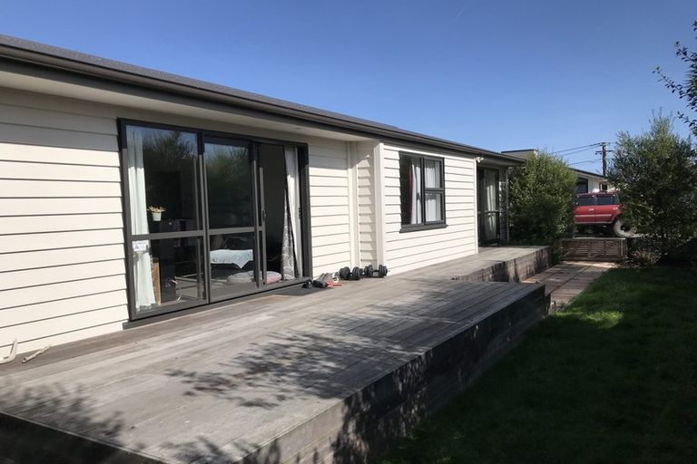 Photo of property in 2/69 Palmers Road, New Brighton, Christchurch, 8083