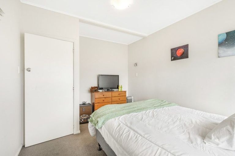 Photo of property in 19 Bolmuir Road, Forest Lake, Hamilton, 3200