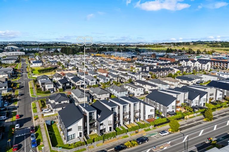 Photo of property in 122 Totara Road, Whenuapai, Auckland, 0618