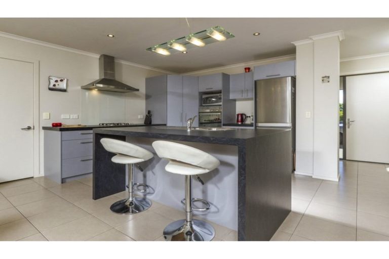 Photo of property in 42 Covent Drive, Stoke, Nelson, 7011