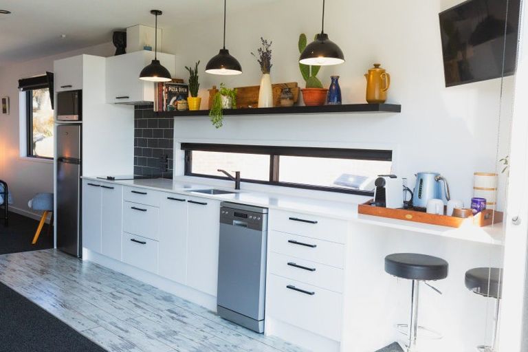 Photo of property in 5 Mistake Drive, Lake Tekapo, 7999