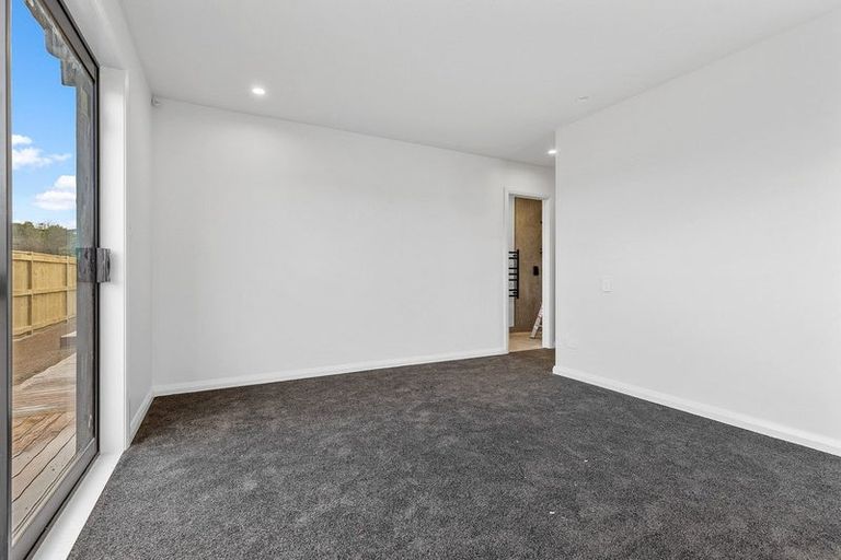Photo of property in 61 Freedom Drive, Kelvin Grove, Palmerston North, 4414