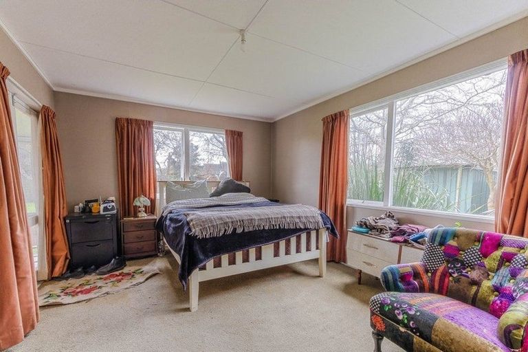 Photo of property in 60a Skerman Street, Marton, 4710