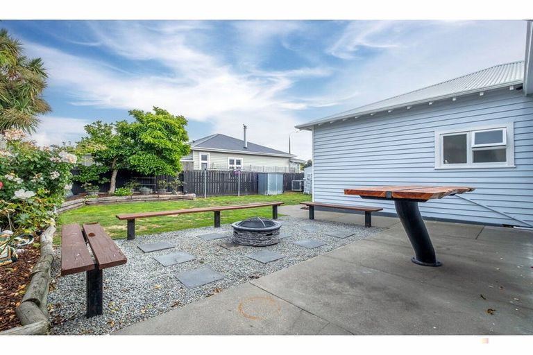 Photo of property in 126 Selwyn Street, Waimataitai, Timaru, 7910