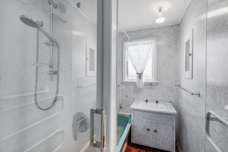 Photo of property in 99 Marriotts Road, North New Brighton, Christchurch, 8083