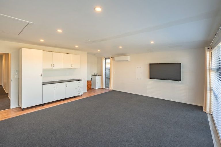 Photo of property in 10 Shale Court, Rolleston, 7614