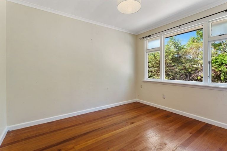 Photo of property in 144a High Street, Oxford, 7430