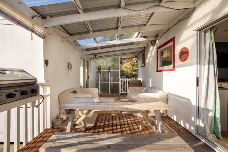 Photo of property in 30a Akitio Esplanade, Akitio, Pongaroa, 4991