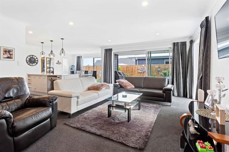 Photo of property in 106 Sutherland Drive, Kaiapoi, 7630