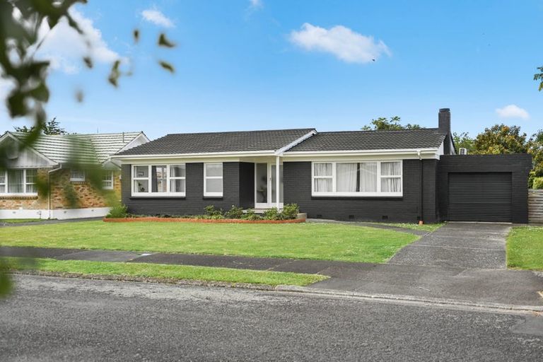 Photo of property in 8 Partington Place, Beerescourt, Hamilton, 3200