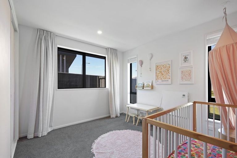 Photo of property in 19 Croydon Street, Woodend, 7610