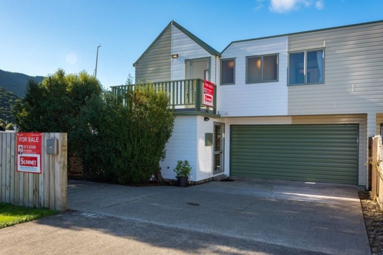 Photo of property in 2a Marina Drive, Waikawa, Picton, 7220