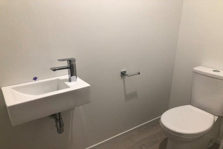 Photo of property in 4 Headley Drive, Lower Shotover, Queenstown, 9304