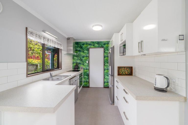 Photo of property in 3 Rawhiti Street, Diamond Harbour, 8972