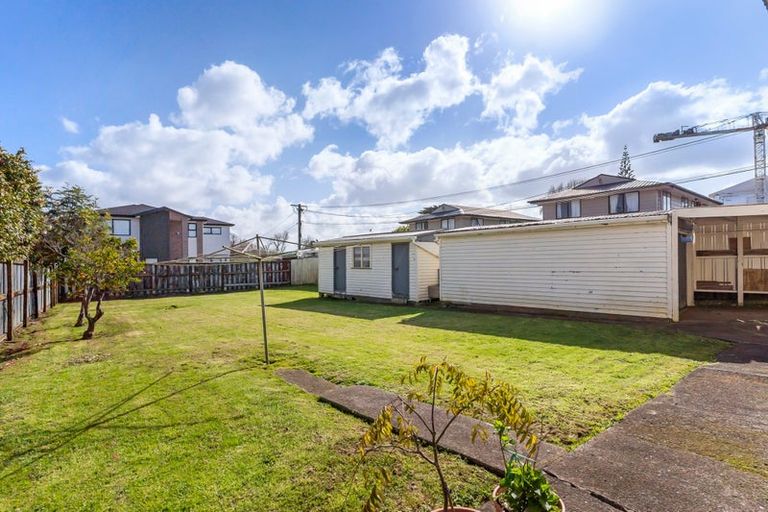 Photo of property in 191 Richardson Road, Mount Albert, Auckland, 1041