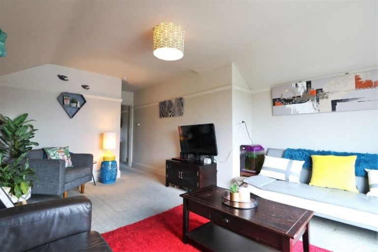 Photo of property in 2/11 Selwyn Street, Maori Hill, Timaru, 7910