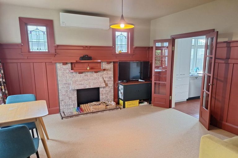 Photo of property in 104 Petrie Street, Richmond, Christchurch, 8013