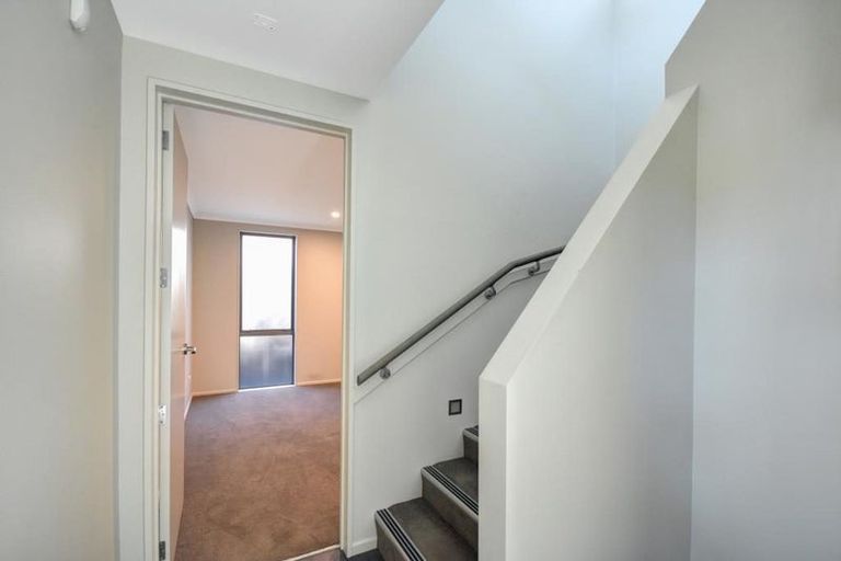 Photo of property in 14 Montecillo Lane, Mornington, Dunedin, 9011