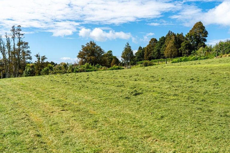 Photo of property in 75 Kohinui Road, Parua Bay, 0192