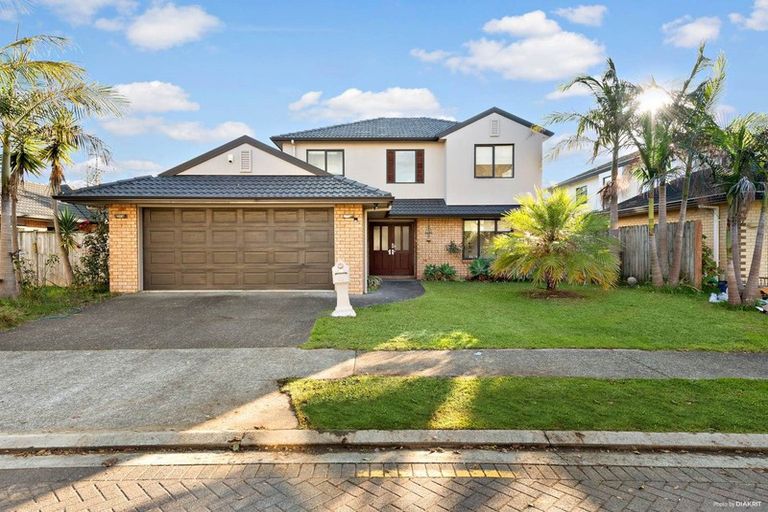 Photo of property in 17 Erne Crescent, East Tamaki, Auckland, 2016