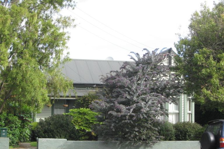 Photo of property in 2/52 Redruth Avenue, Spreydon, Christchurch, 8024