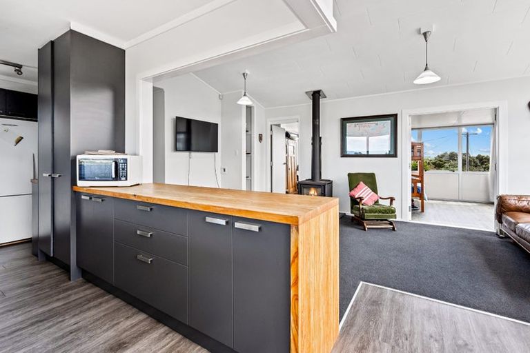 Photo of property in 150 Marsden Point Road, Ruakaka, 0116