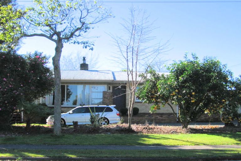 Photo of property in 6 Heath Street, St Andrews, Hamilton, 3200