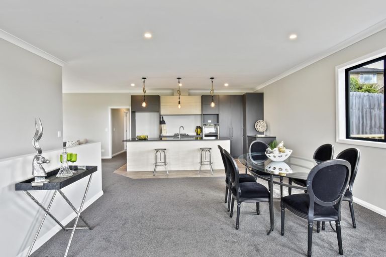 Photo of property in 135 Isabella Drive, Pukekohe, 2120