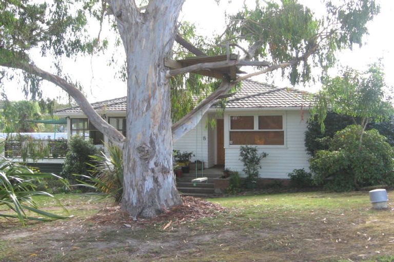 Photo of property in 8 Linley Place, Hillcrest, Auckland, 0627