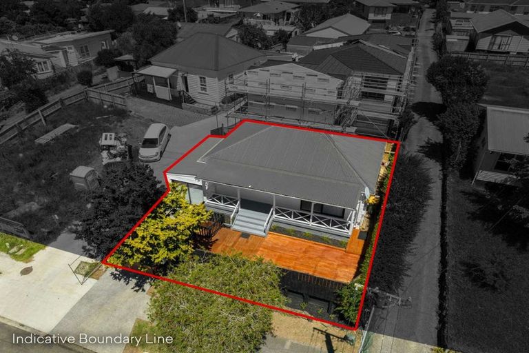 Photo of property in 26f Christmas Road, Manurewa, Auckland, 2102