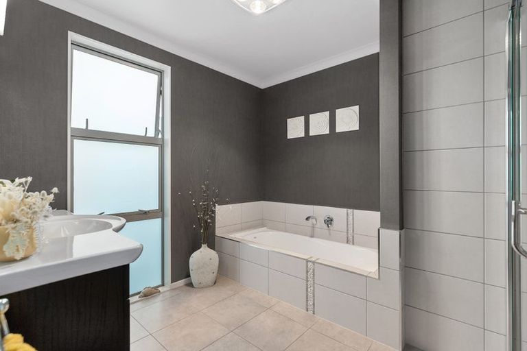 Photo of property in 5 Dornoch Lane, Morrinsville, 3300