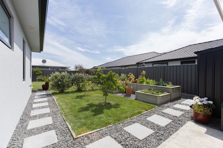 Photo of property in 12 Ruahine Road, Poraiti, Napier, 4112