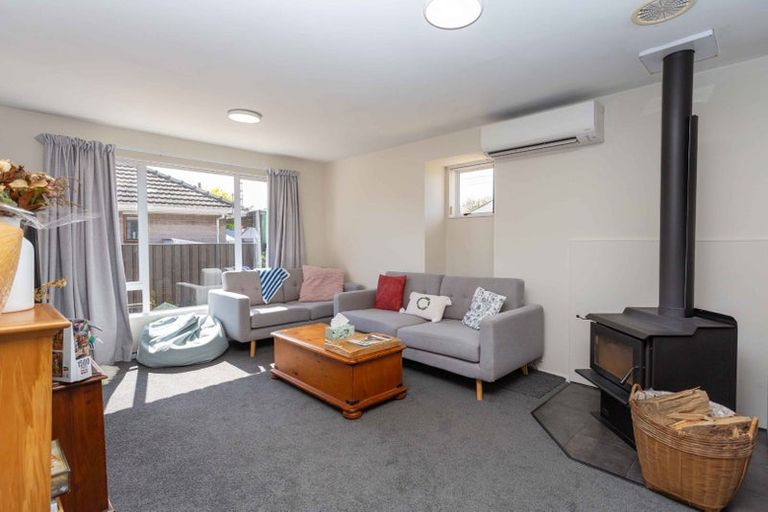 Photo of property in 5 Stackhouse Avenue, Bishopdale, Christchurch, 8053