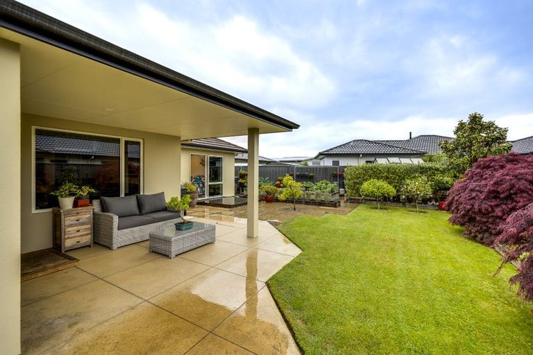 Photo of property in 19 Kapiti Drive, Poraiti, Napier, 4112