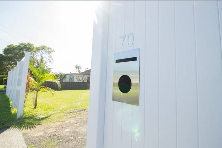 Photo of property in 70 Fisher Crescent, Otara, Auckland, 2023