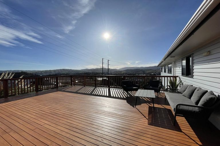 Photo of property in 11b Polestar Lane, Whitby, Porirua, 5024