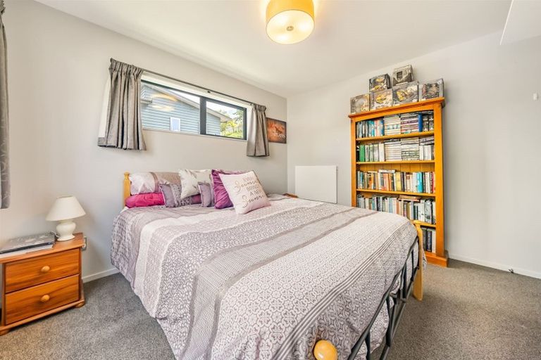 Photo of property in 8 Flotilla Place, Whitby, Porirua, 5024