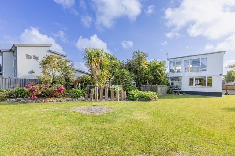 Photo of property in 6 Beaumont Lane, Havelock North, 4130