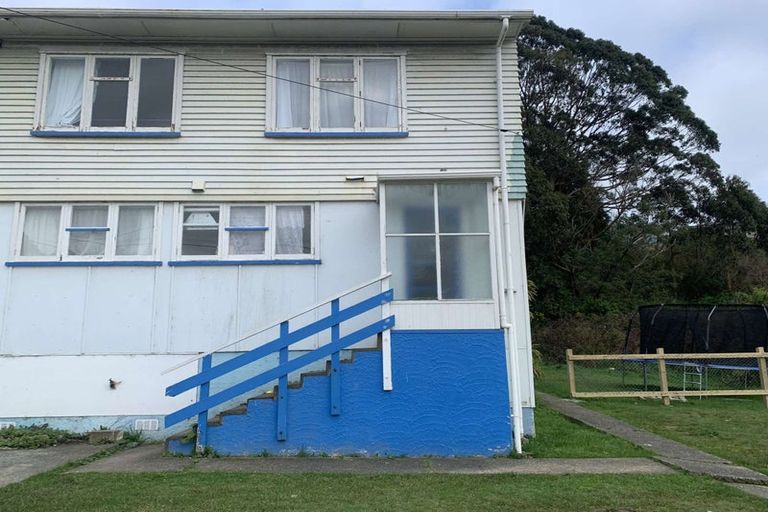 Photo of property in 62-64 Hampshire Street, Cannons Creek, Porirua, 5024