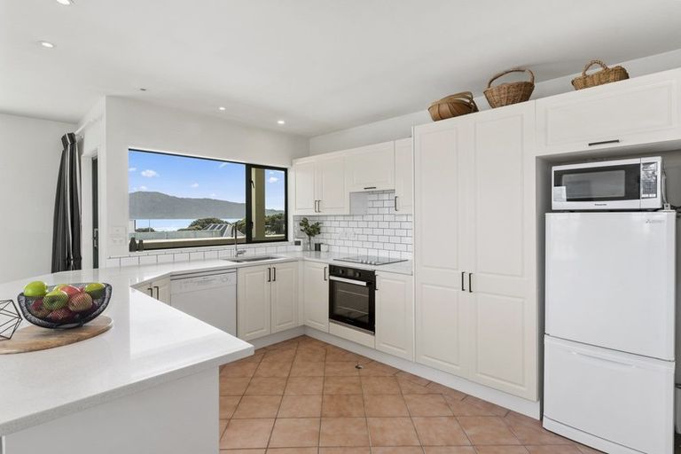 Photo of property in 2a/25 Maclean Street, Paraparaumu Beach, Paraparaumu, 5032