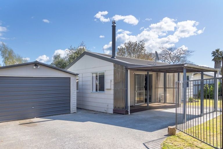 Photo of property in 90a Moore Street, Leamington, Cambridge, 3432