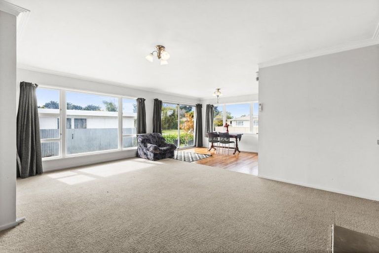 Photo of property in 24 Bill Hercock Street, Pirimai, Napier, 4112