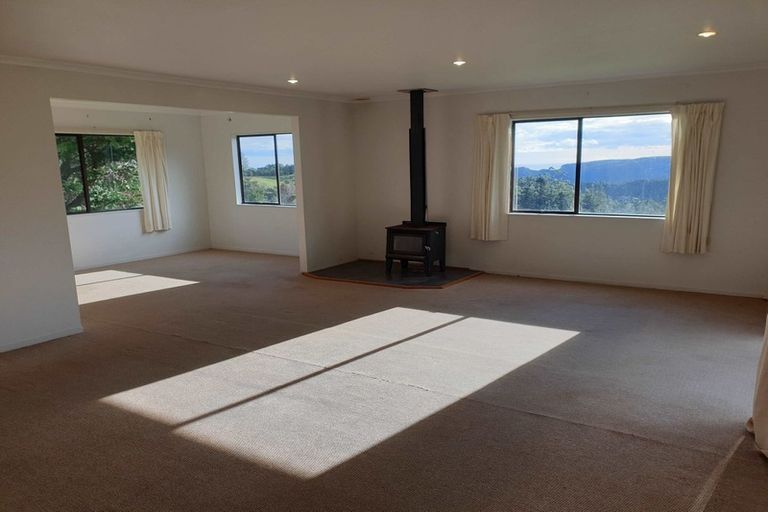 Photo of property in 152 Lone Kauri Road, Karekare, New Lynn, 0772