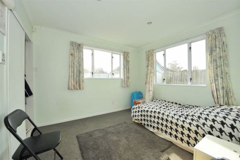 Photo of property in 2/16 Tika Street, Riccarton, Christchurch, 8041