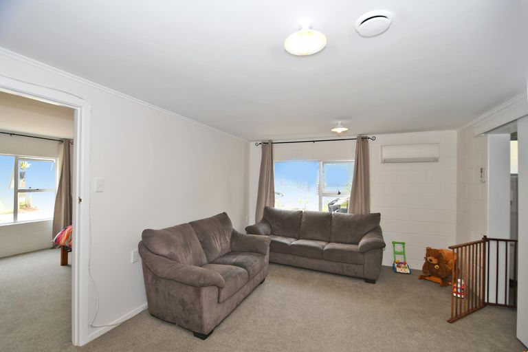 Photo of property in 12 Williams Crescent, Point Wells, Warkworth, 0986