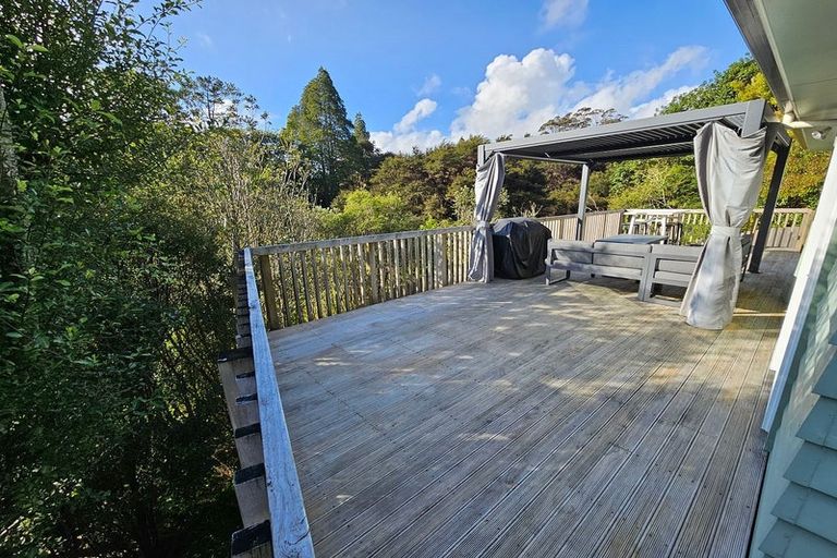 Photo of property in 19a Viridian Lane, Greenhithe, Auckland, 0632
