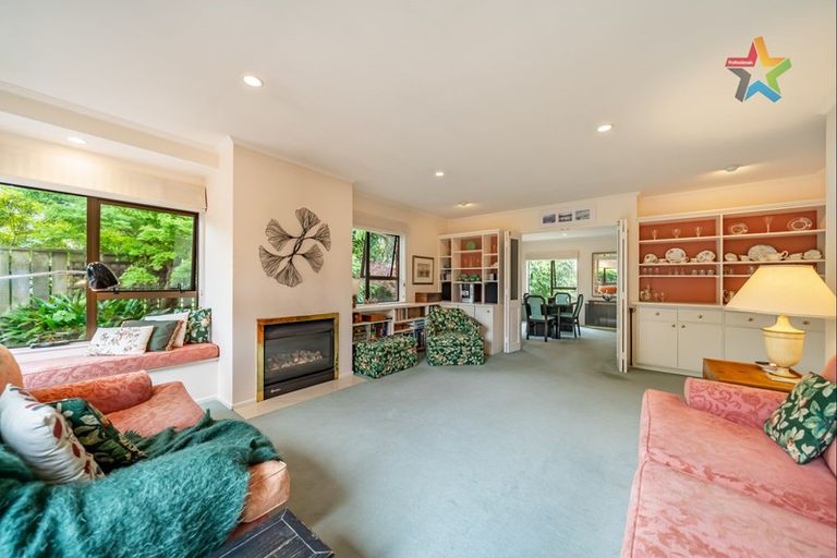 Photo of property in 2/945 High Street, Avalon, Lower Hutt, 5011