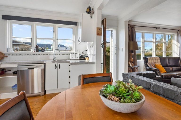 Photo of property in 37 Goldfinch Street, Ohakune, 4625