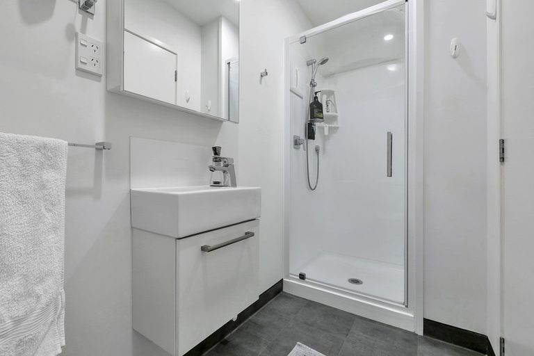 Photo of property in 204/160d Hobsonville Point Road, Hobsonville, Auckland, 0616