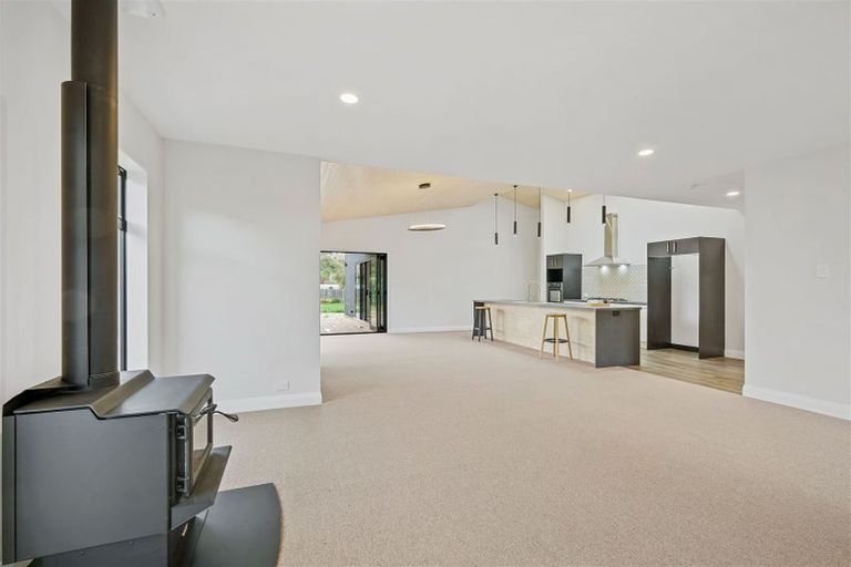 Photo of property in 10 Achray Street, Waiau, 7332